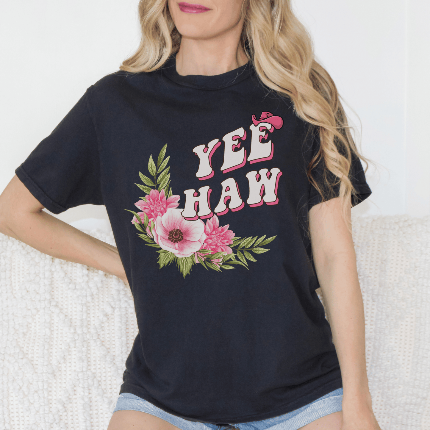 Yee Haw western botnical  t shirt.